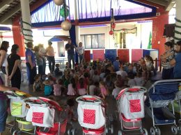 Aquisição de Novos Brinquedos e Móveis