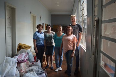 Entrega de Doações ao Lar do Idoso de Tapera