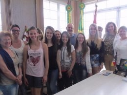 Reunião com Candidatas a Soberanas do Município
