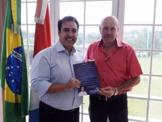 Prefeito Dionisio recebeu visita do candidato a Presidente da FAMURS