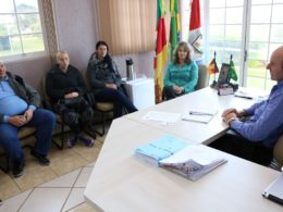 Prefeito recebeu em seu gabinete os integrantes do Conselho Tutelar