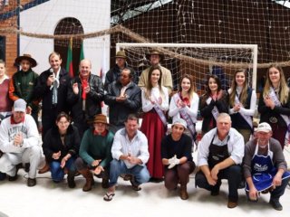 VII Cavalgada Intermunicipal do Racho Vô Emílio encerrou com entrega de certificados para os participantes