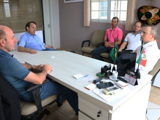 Prefeito Dionisio recebeu a visita da Patronagem do Piquete Rancho Vô Emilio
