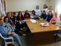 Profissionais da Saúde orientaram professores da Escola EMEI Rainha