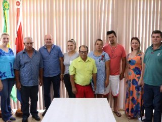 Administração recebeu representantes da Hemolago