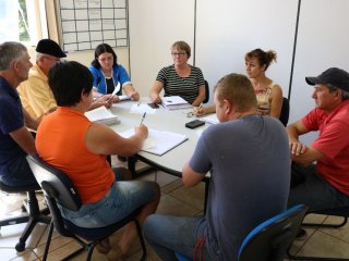 Secretária de Educação realizou reunião com oficineiros e motoristas do transporte escolar