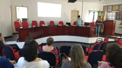 Reunião dos membros do Fórum Municipal de Educação