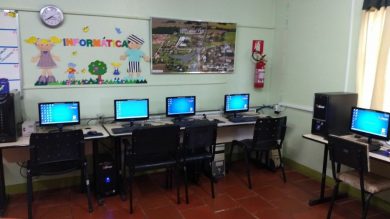 Município investe em melhorias nos laboratórios de informática para inclusão digital