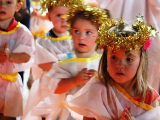 Confraternização de Natal EMEI Rainha