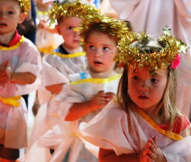 Confraternização de Natal EMEI Rainha