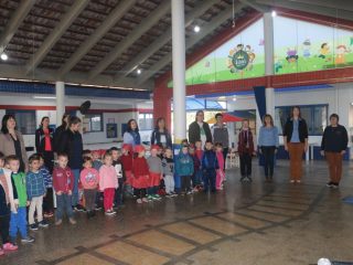 HORA CÍVICA DA EMEI RAINHA