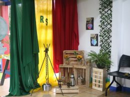 MATEADA NA ESCOLA DONA LEOPOLDINA