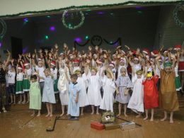 ENCERRAMENTO DO ANO LETIVO E NATAL DA E.M.E.I RAINHA
