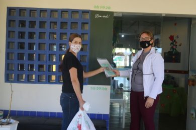 Prefeitura de Lagoa dos Três Cantos distribui kits alimentícios para os alunos do município