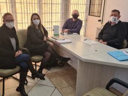 Prefeito Sergio Lasch recebeu turismóloga do Rota das Terras