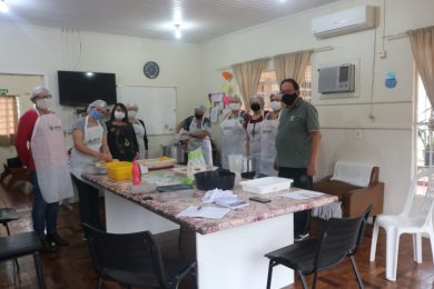 Curso de processamento de frutas