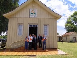 Prefeito, Primeira-Dama e Presidente da Câmara de Vereadores participaram de evento na Igreja Adventista do 7º Dia