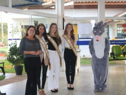 Lagoa dos Três Cantos: Coelhinho da Páscoa levou cestas com doces para os alunos do Município