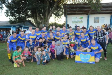 Papaléguas é o grande campeão do Municipal de Futebol Sete Society em Lagoa dos Três Cantos