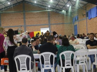 Confraternização alusiva dia dos professores e dia do funcionalismo público