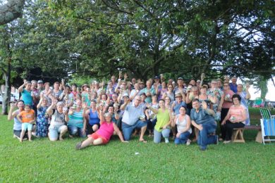 Grupos da melhor idade de Lagoa dos Três Cantos encerraram atividades no ano grande confraternização