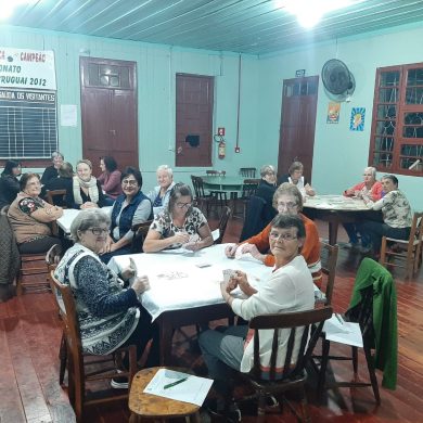 Início do Municipal de Canastra Feminina em Lagoa dos Três Cantos