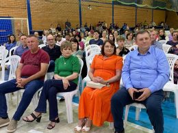Administração Municipal três-cantense presta homenagem ao funcionalismo público