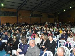 Destaques da cobertura fotográfica na abertura da Feira do Livro e Mostra Literária em Lagoa dos Três Cantos