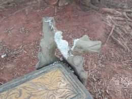 Vandalismo na Praça da Lagoa em Lagoa dos Três Cantos