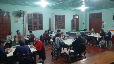 Campeonato Municipal de Canastra Feminina de Lagoa dos Três Cantos iniciou nesta terça (23)