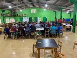 Entrega de prêmios do Municipal de Kopp com torneio de confraternização