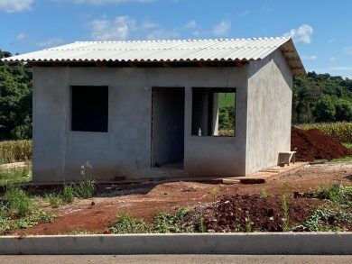 Fiscalização das obras de construção das casas do Programa A Casa é Sua