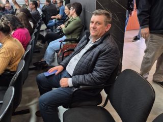 Prefeito Lasch participa de encontro da AMAJA