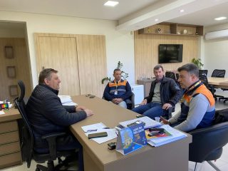 Administração Municipal de Lagoa dos Três Cantos recebe comandantes da 3ª Coordenadoria Regional de Defesa Civil