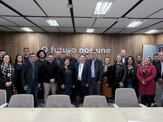 Prefeito de Lagoa dos Três Cantos Sergio Lasch participa de Audiência com Secretário Estadual do Turismo Ronaldo Santini