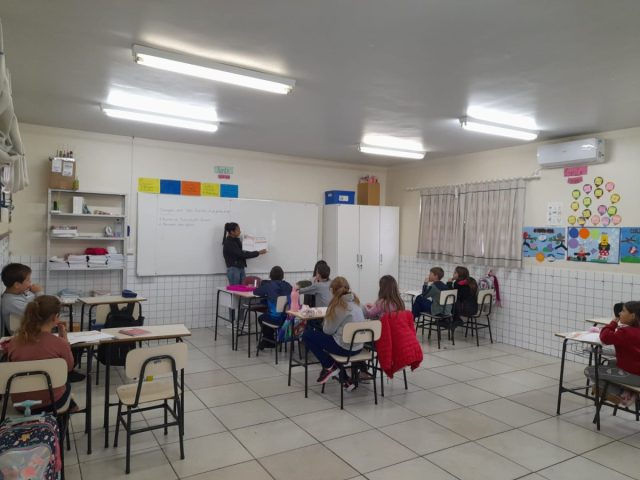 Programa de Educação Fiscal é levado à escola do município de Lagoa dos Três Cantos