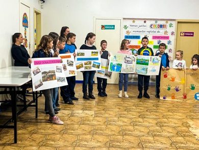 Hora Cívica da EMEF Dona Leopoldina de Linha Glória