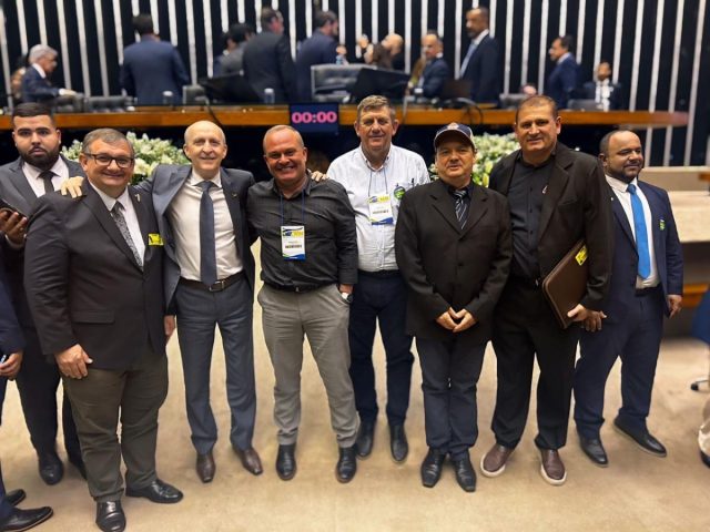 Prefeito de Lagoa dos Três Cantos cumpre agenda em Brasília