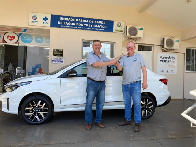 Município de Lagoa dos Três Cantos reforça frota da Saúde com aquisição de novo veículo