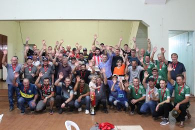 Administração Municipal de Lagoa dos Três Cantos, por meio do CMDL, promove entrega de prêmios aos vencedores do Municipal de Bocha – Taça Sidênio Werle