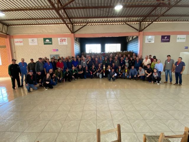 Administração Municipal de Lagoa dos Três Cantos, por meio do CMDL, realiza entrega de premiação do Municipal de Kopp – Taça Edegar Roethig, com Torneio de Integração