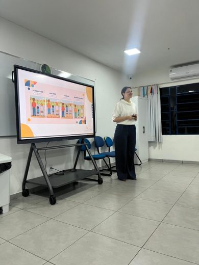 “O Papel do Auxiliar de Ensino no Processo Educativo” foi tema de encontro em Lagoa dos três Cantos